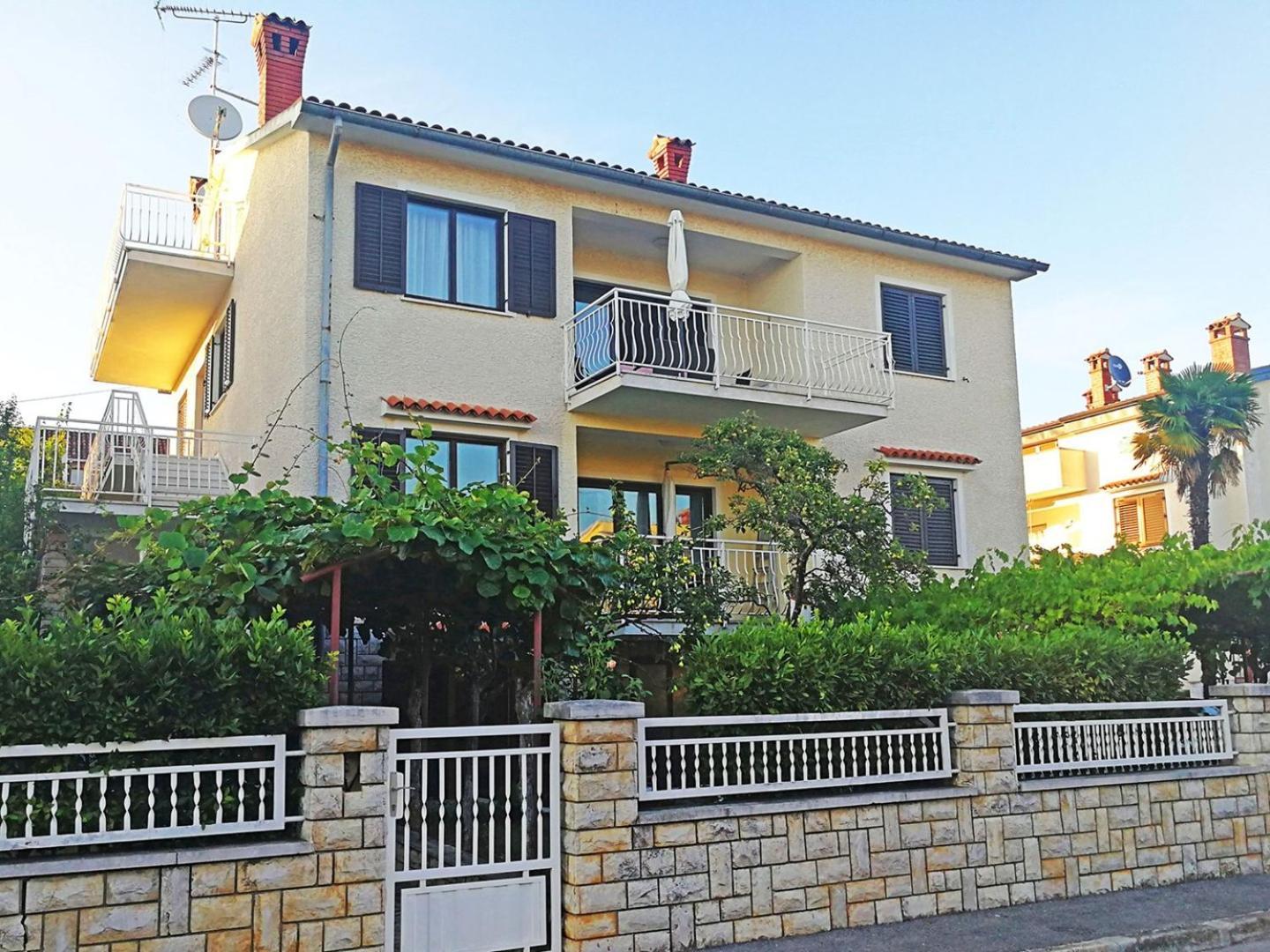 Apartment Jole - A4 -Two Bedrooms - Close To The City Center Poreč Exterior foto